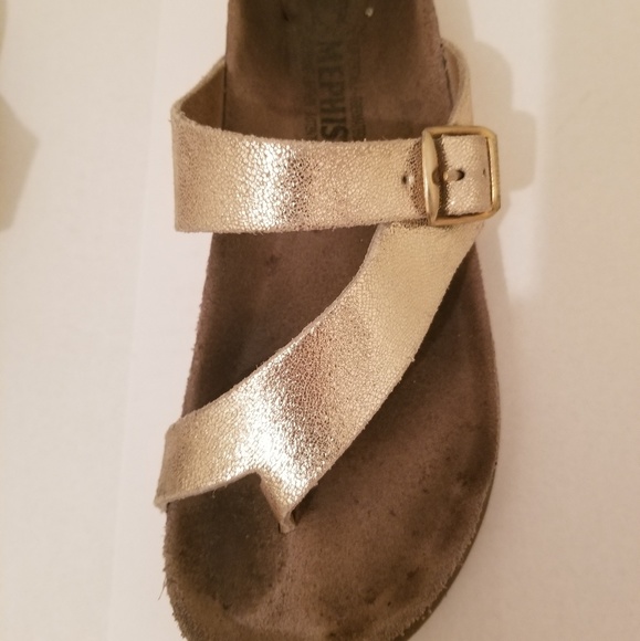 mephisto gold sandals